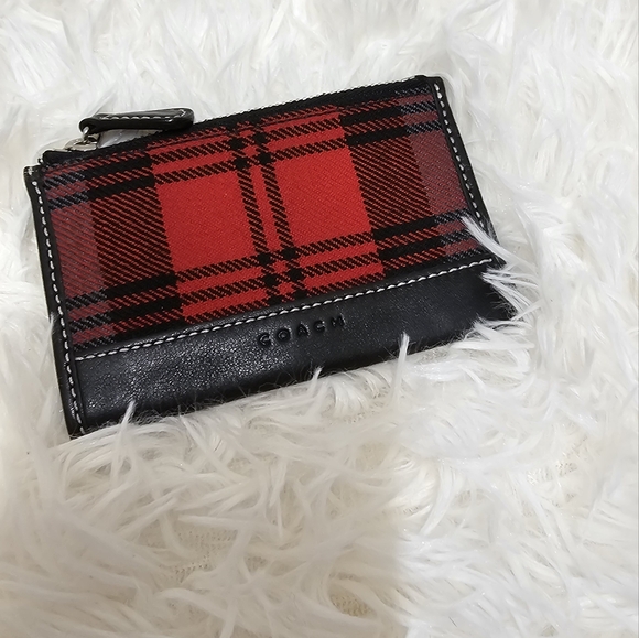 Coach Mini Skinny Red Black Plaid Coin Case Purse Keychain Accessories - Picture 1 of 7